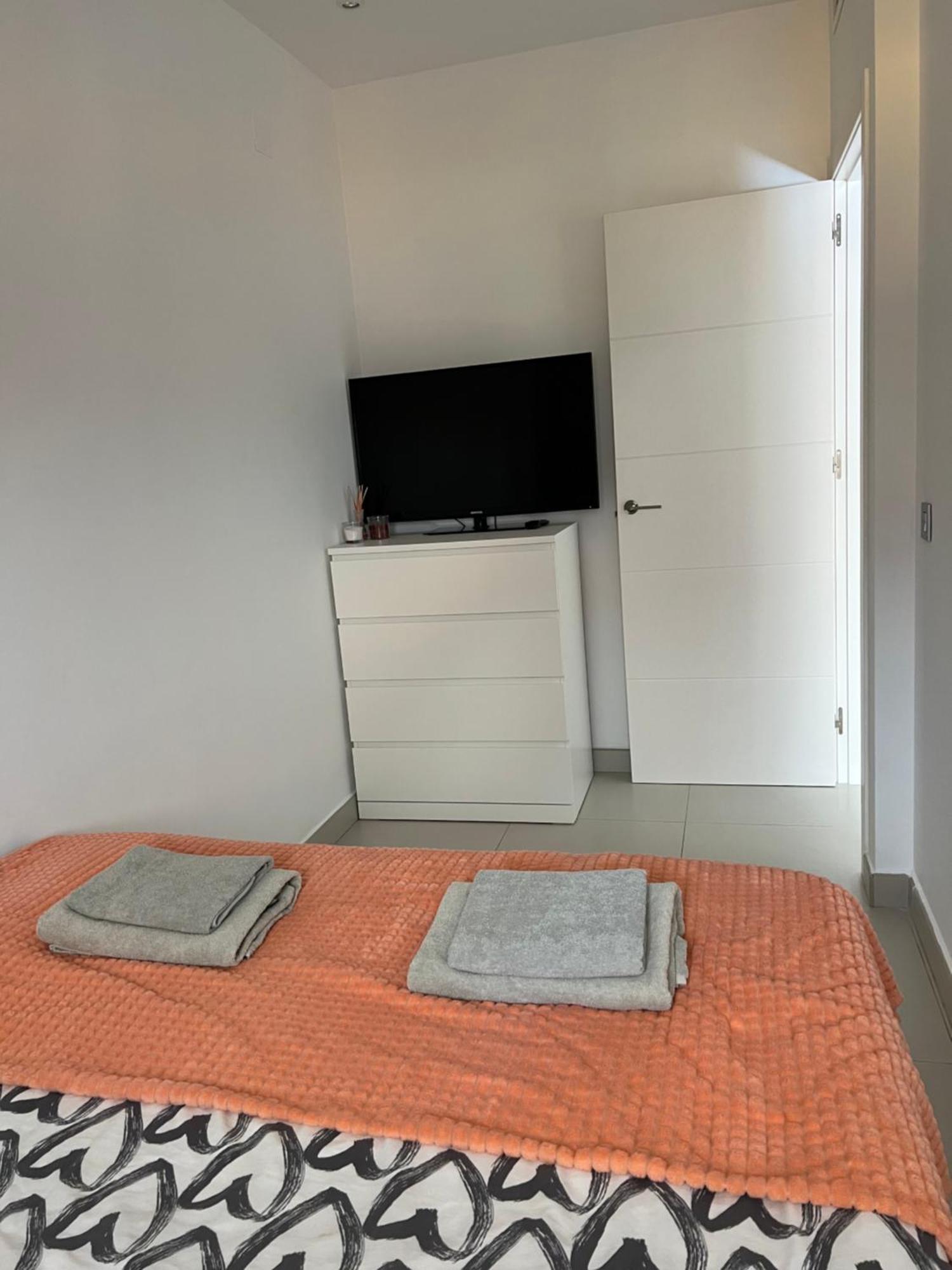 Beach Apartment Torrevieja Zewnętrze zdjęcie